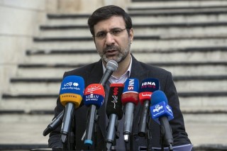 伊媒：伊朗宪法监护委员会批准从国家货币里亚尔中“去掉4个零”的计划