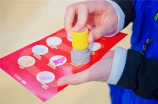 沃尔玛联名小红书，如何用真实体验重新定义线下价值？