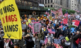 “不要国王！”抗议席卷全美，示威者涌入街头与警方发生冲突