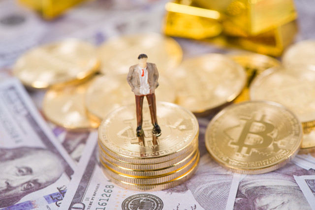 如何看待炒基金的投资方式？炒基金的风险如何进行评估？  第1张