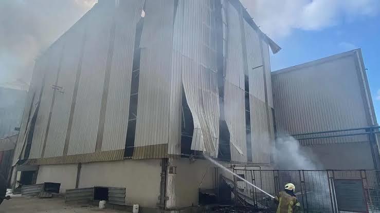 土耳其一石油制品厂发生爆炸 致1死4伤 第2张 土耳其一石油制品厂发生爆炸 致1死4伤 第2张