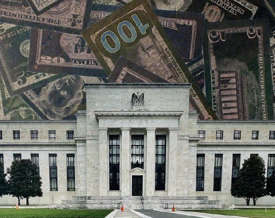 外盘头条：特朗普称其喜欢“百万富翁税”的想法 美国消费者信心大幅下滑 经济学家下调今明两年美国经济预期  第5张