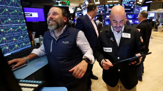 早盘：美股维持涨势 道指上涨1000点  第2张