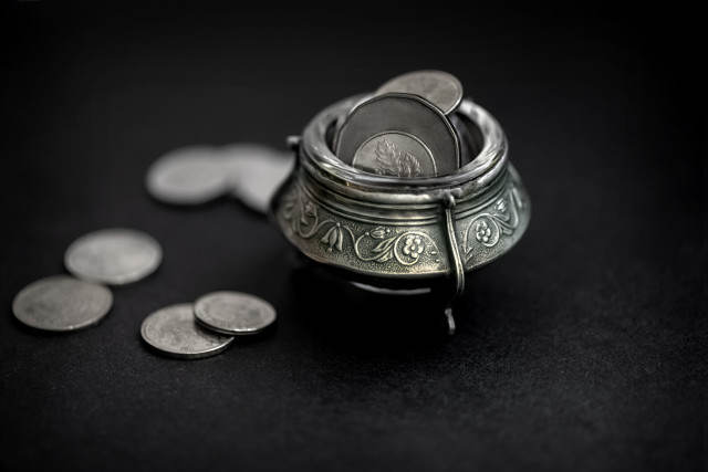 怎样比较黄金白银储备量?两者谁多谁少有何影响? 第1张 怎样比较黄金白银储备量?两者谁多谁少有何影响? 第1张