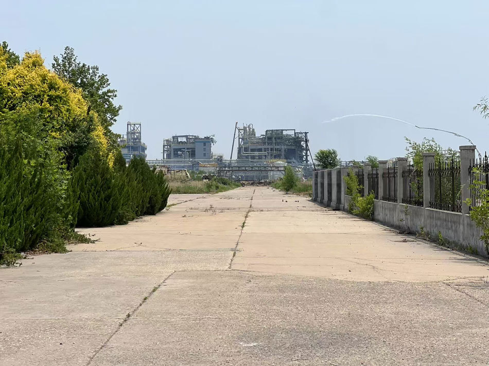 与化工厂为邻:高密友道工厂爆炸后的“多维冲击” 第8张 与化工厂为邻:高密友道工厂爆炸后的“多维冲击” 第8张
