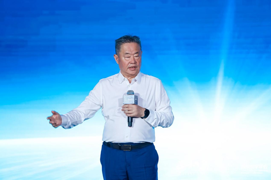 宁高宁、宋志平、刘庆峰等千余位正和岛企业家齐聚合肥 共探“AI+出海”增长新动能 第6张 宁高宁、宋志平、刘庆峰等千余位正和岛企业家齐聚合肥 共探“AI+出海”增长新动能 第6张