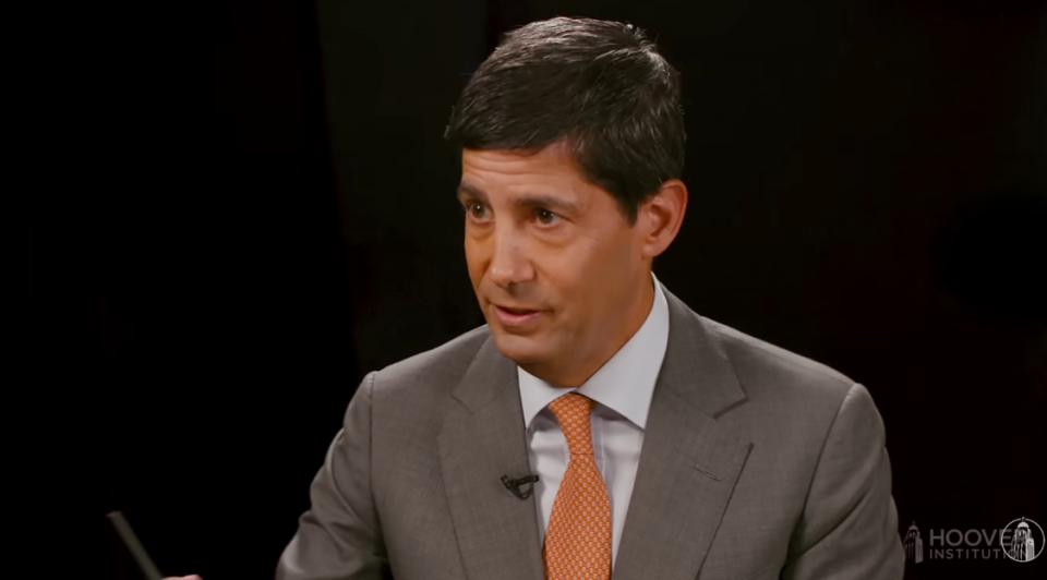 金银史诗级大跳水！贵金属一夜变天，要不要抄底？  第3张