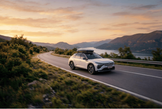 不止于轿车轻奢休旅范 东风雪铁龙新款凡尔赛C5 X自在上市 第12张 不止于轿车轻奢休旅范 东风雪铁龙新款凡尔赛C5 X自在上市 第12张